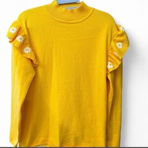 DAISY RUFFLE SWEATER 🌼